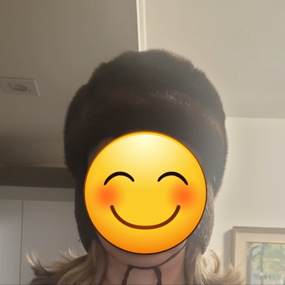 Fur hat - Picture 8 of 11